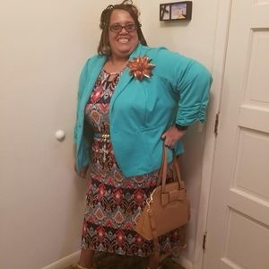 Meet your Posher, Cynthia